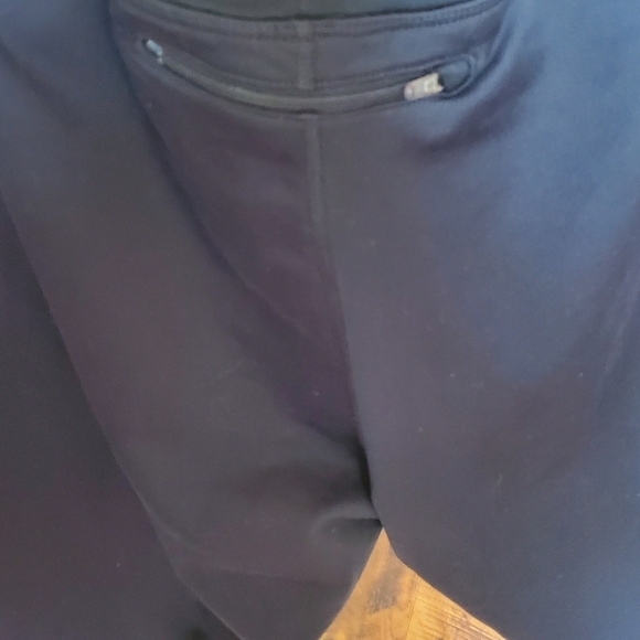 Nike Dri-Fit Black Live Strong Sz. XL Track Pants Joggers with Ankle Zip - Picture 4 of 16